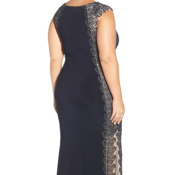SOLD**** XSCAPE New Crochet Lace Column Gown Dress 22 Sexy! - Picture 6 of 10